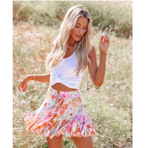 Vici Dresses & Skirts - VICI skirt